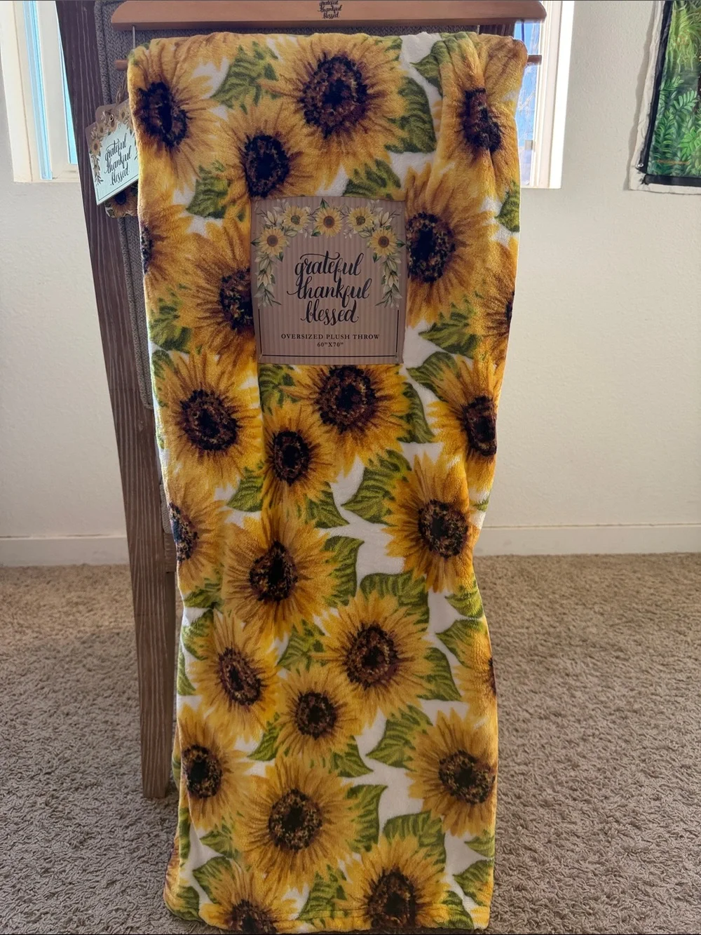 Grateful Thankful Blessed Sunflower Plush Throw Blanket - Yellow/Green
